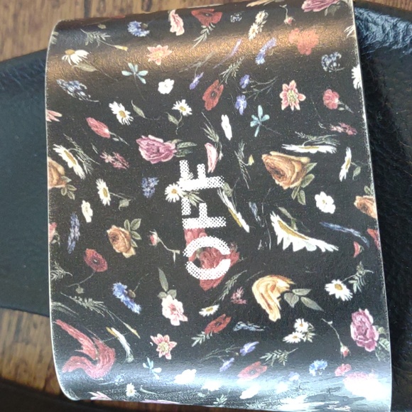 Off-White Floral Pool Slides Sz. 36 - Picture 9 of 9